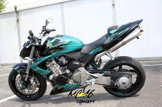honda-hornet-2.0
