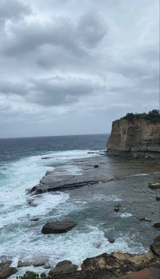 not a bungee jumping site <3 | monetlobina
