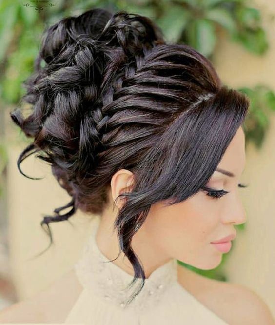 53 Quinceanera Hairstyles For Your Special Day