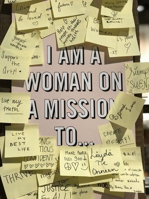 100 Thinking Pictures Download Free Images On Unsplash Sticky Notes Quotes Woman Quotes How To Stay Motivated