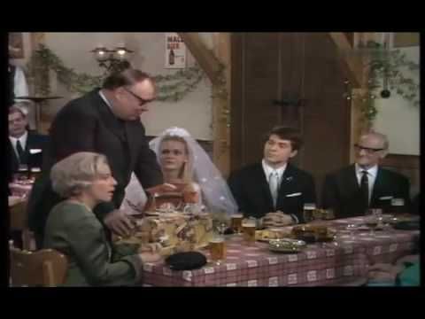 Pin Von Jana Hochbach Auf Heinz Erhardt Heinz Erhardt Heinz Erhardt Filme Heinz Erhardt Gedichte