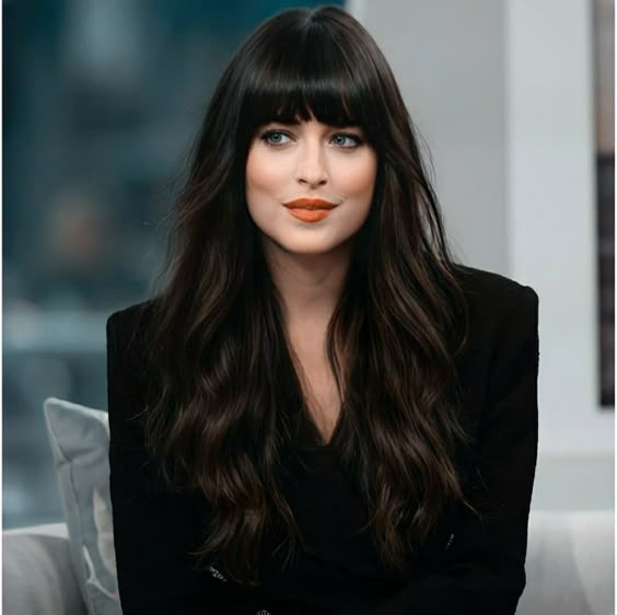 Dakota Johnson