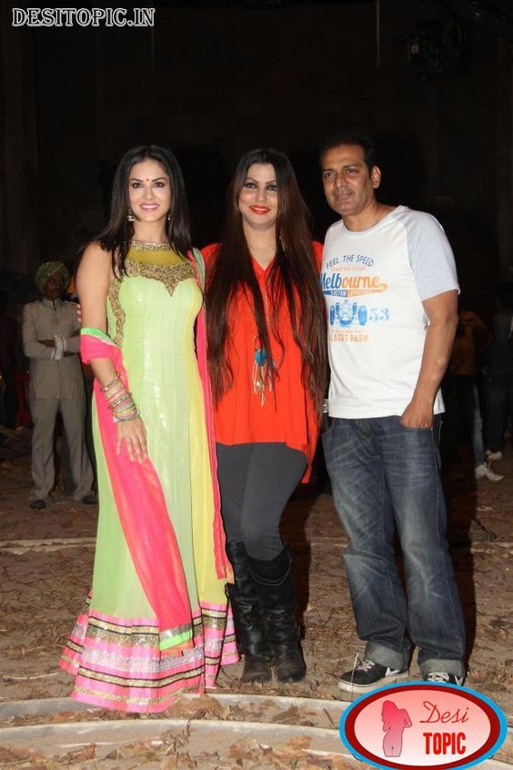Hot Actress Sunny Leone on the sets of Leela Check more at http://desitopic.in/celebrities/bollywood/hot-actress-sunny-leone-on-the-sets-of-leela/