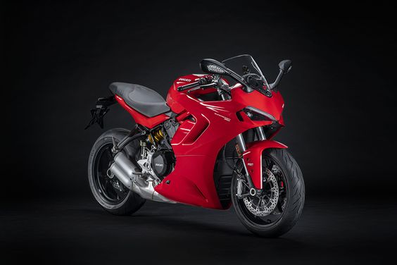 Ducati SuperSport 950 2021, ecco come cambia