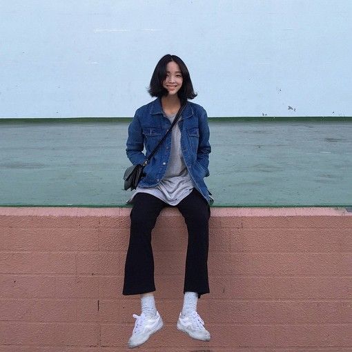 Asian girl with black bob hair