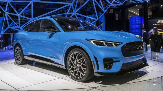 Ford tells dealers not to advertise Mustang Mach-E under MSRP