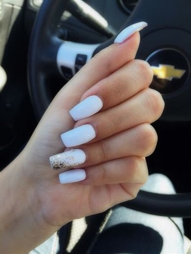 Romantic And Stylish White Nail Designs And Ideas This Fall White Coffin Nails White Acrylic Nails Lo White Gel Nails White Glitter Nails White Coffin Nails