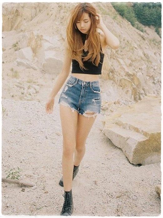 Blackpinkリサかわいい画像 カップはいくつ 美脚スタイル K Popマニアックス Fashion Hottest Photos Style Blackpinkリサかわいい画像 カップはいくつ 美脚スタイル K Popマニアックス Fashion Hottest Photos Style