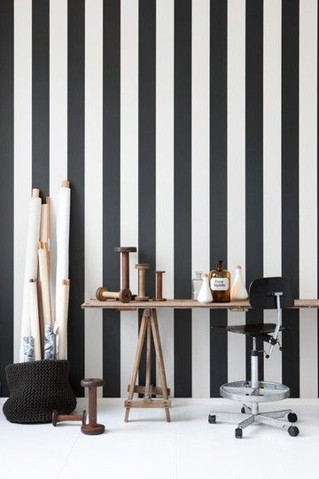 Black & White Striped Wallpaper