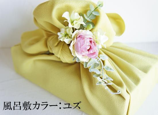 風呂敷ラッピング 花のアレンジ 中 一越無地70cm アートフラワー 和雑貨 和こもの ギフトの通販サイト 椿や ギフト 風呂敷 おしゃれ 風呂敷 風呂敷ラッピング 花のアレンジ 中 一越無地70cm アートフラワー 和雑貨 和こもの ギフトの通販サイト 椿や ギフト 風呂敷 おしゃれ 風呂敷
