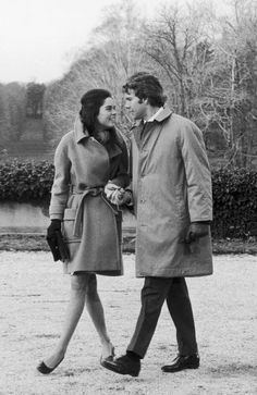 Ali MacGraw and Ryan O'Neal in Love Story, 1970 | Movie People | Pinterest | Ali Macgraw, Ali and In Love