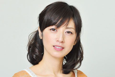 手先が不器用なので器用な人を見ると魅力的 と思います 皆さんが思う人の魅力的な部分は何処ですか 高岡早紀 女優 高岡