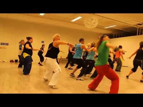 Zayiflamak Istermisiniz Seyredin Hemen Spora Baslayacaksiniz Hareketli Hint Muzigi Ik Vaari Tak Youtube Spor Evde Egzersiz Youtube
