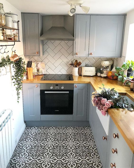 Nice Tile For Small Kitchen Idee Cuisine Cuisine Moderne Petite Cuisine Moderne
