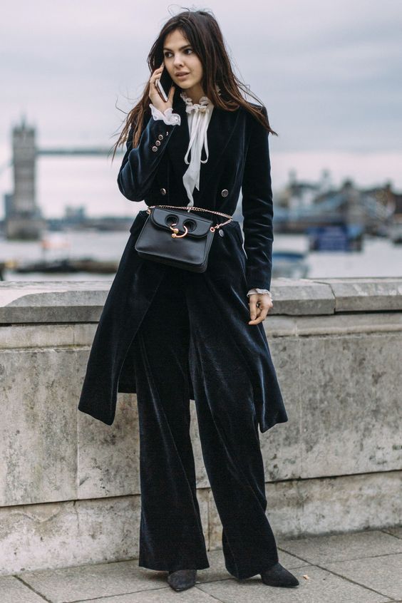 London Fashion Week has arrived; and with it, a packed week of designer shows and presentations. But if youâre stalking Instagram for new wardrobe...