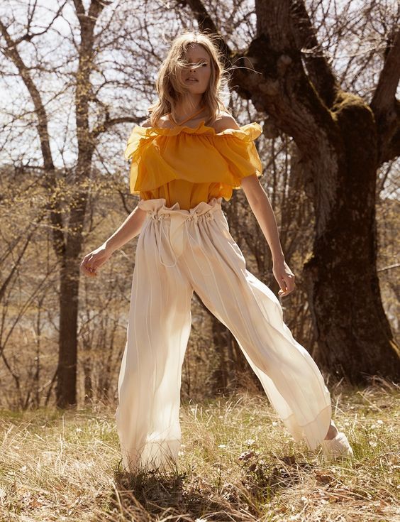 Publication:ÃÂ PLAZA Kvinna. Photography:ÃÂ Martin Petersson. Styled by:ÃÂ Josefin Andersson. Hair & Makeup:ÃÂ Sofia Holmgren Leveson. Model:ÃÂ Agnete Hegelund.