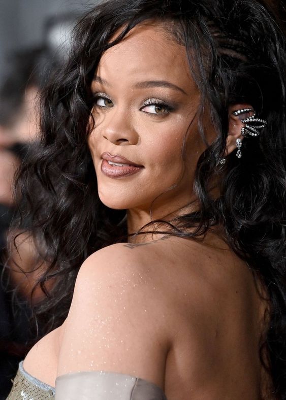 Rihanna HD Photos, Wallpapers, Images Rihanna