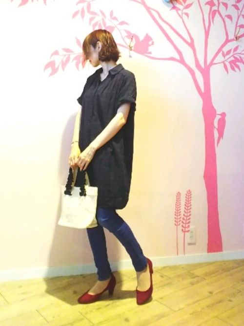 Kiri Shoo La Rue Shoo La Rueのシャツワンピースを使ったコーディネート Wear シャツワンピ コーデ コクーンシルエット モデル Kiri Shoo La Rue Shoo La Rueのシャツワンピースを使ったコーディネート Wear シャツワンピ コーデ コクーンシルエット モデル