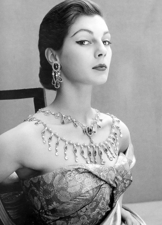 Fiona Campbell-Walter in 1951, photographed by Henry Clark. Image via Pinterest. Fiona Campbell-Walter in 1951, photographed by Henry Clark. Image via Pinterest.