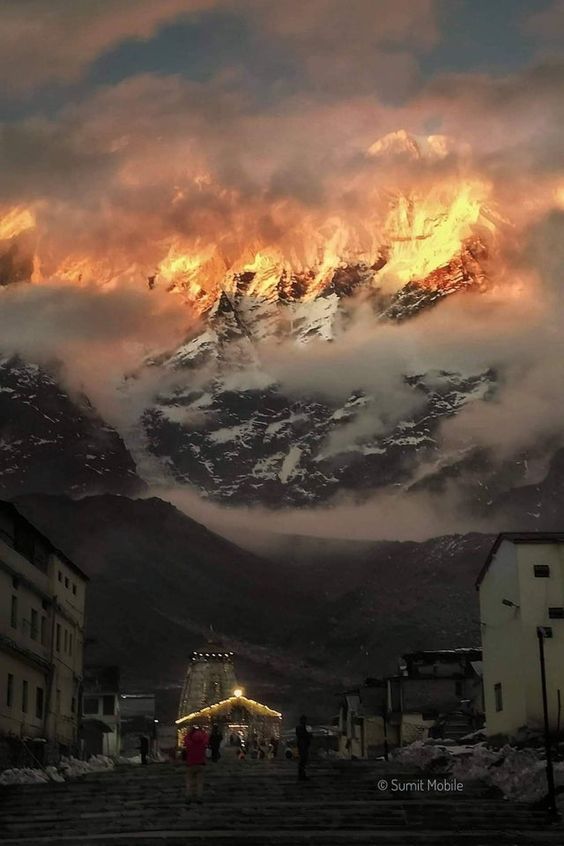 Indian beauty Kedarnath vally - oddlysatisfying