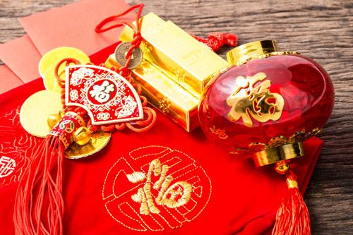 Màu đỏ mag lại nhiều điều may mắn