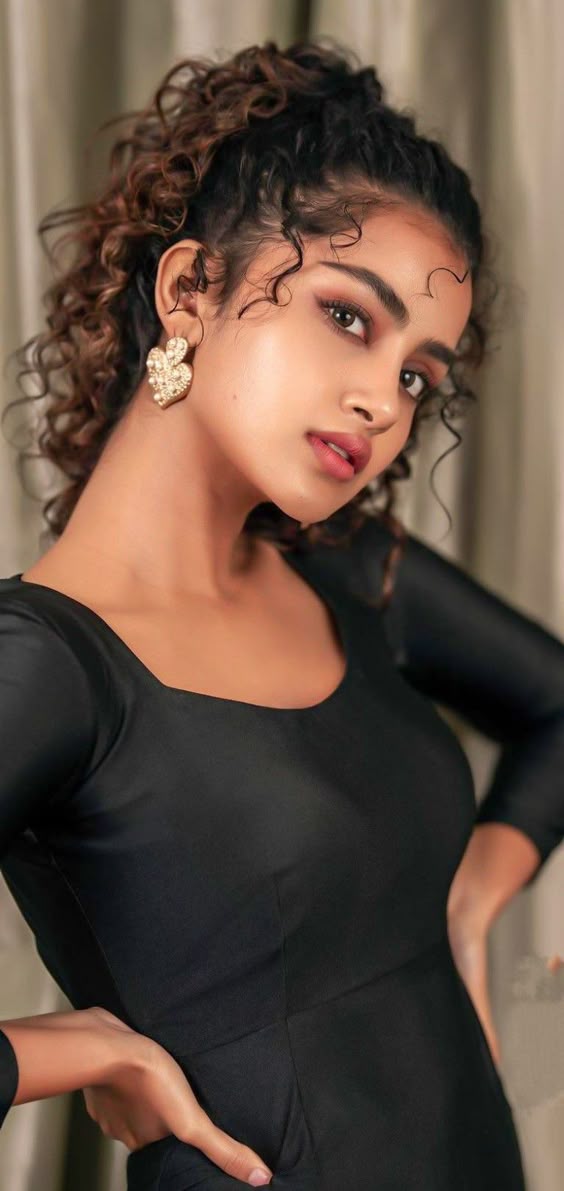 anupama-parameswaran