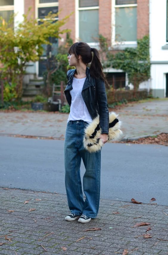 Lovely by Lucy. Tags: bootcut, converse, flared, footwear, girl, jacket, jeans, keds, running shoe, sneakers, t-shirt, джинÑÑ-клÑÑ, кедÑ