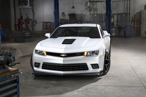 Here is a comparison of the 2015 Chevy Camaro, 2015 Ford Mustang & 2015 Dodge Challenger.Dodge cars are the most searched cars, but are they the best?Find out here how they compare to Camaro & Mustang