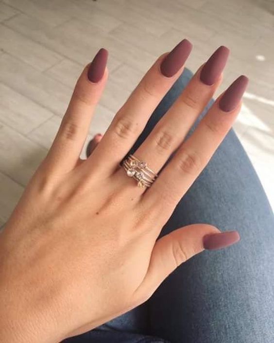 Unha em gel? Ou Fibra? Como fazer e tornar isso uma renda? Clique sobre o pin e descubra como! #dicas #unhasperfeitas #unhasdecoradas #unhasdegel #unhasdelicadas #unhasdefibradevidro #unhasbonitas #unhasbonitas #unhasgrandes #unhasdesenhadas #curso #cursoonline #unhadecoradapassoapasso
