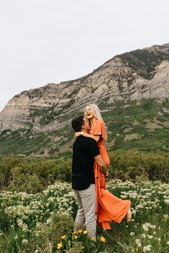 Natthaya Beatty Photography, Tunnel Springs park engagement, Utah engagements, Flower field engagement, Peach dress, Provo Canyon, Squaw Peak, Engagement outfits, Utah wedding photographer, Engagement pose ideas, Mountain engagements, Happy couple, Utah summer, Summer engagement, Spring engagement
