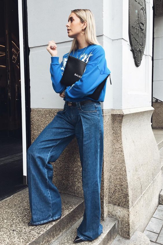 Parisienne: TOTAL BLUE