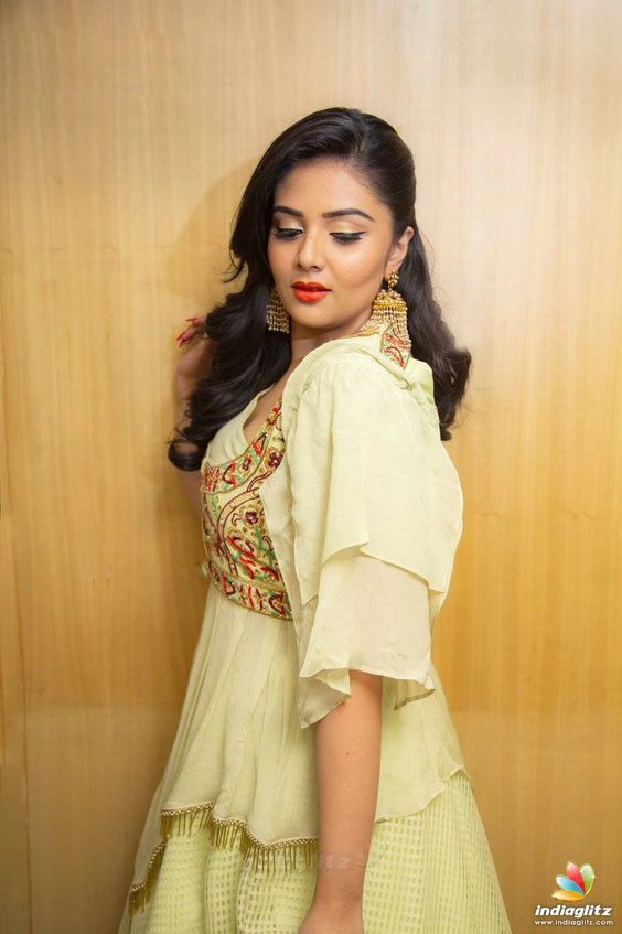 Sreemukhi