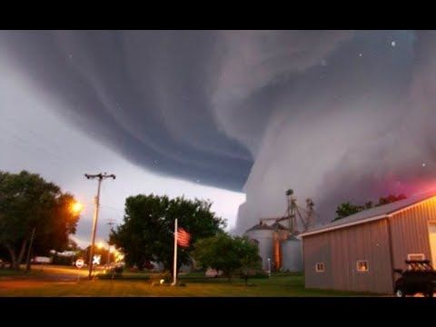 Videos De Desastres Naturales 2 Tornados Y Superceldas Youtube Desastres Naturales Tornados Cosas De La Naturaleza