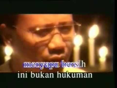 Video Ebiet G Ade Untuk Kita Renungkan