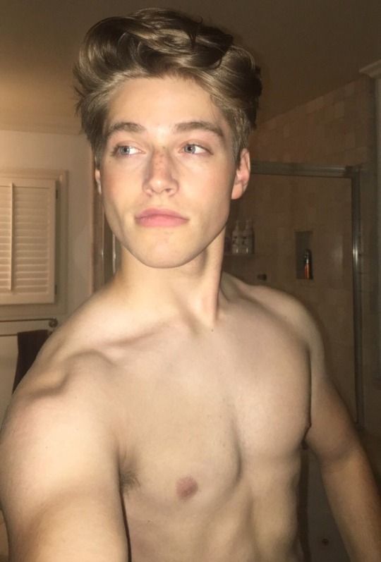 Shirtless Froy Guteirrez 3 Blonde Guys Cute Blonde Guys Cute