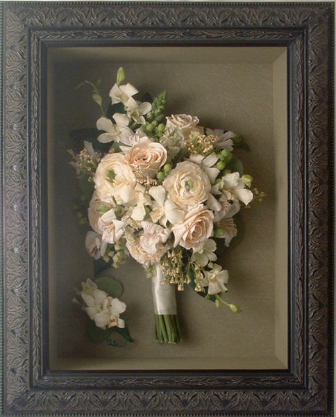 Omg What An Amazing Idea Preserve Your Wedding Bouquet In A