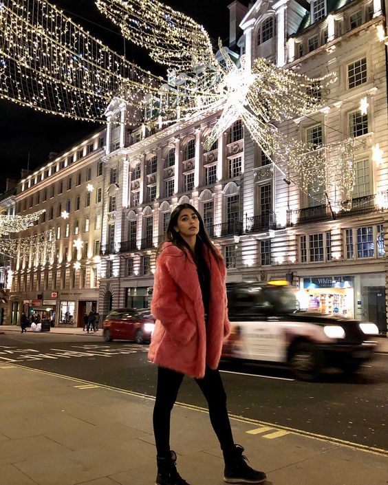 Pooja Hegde Biography, Height, Weight, Age, Family, Remuneration