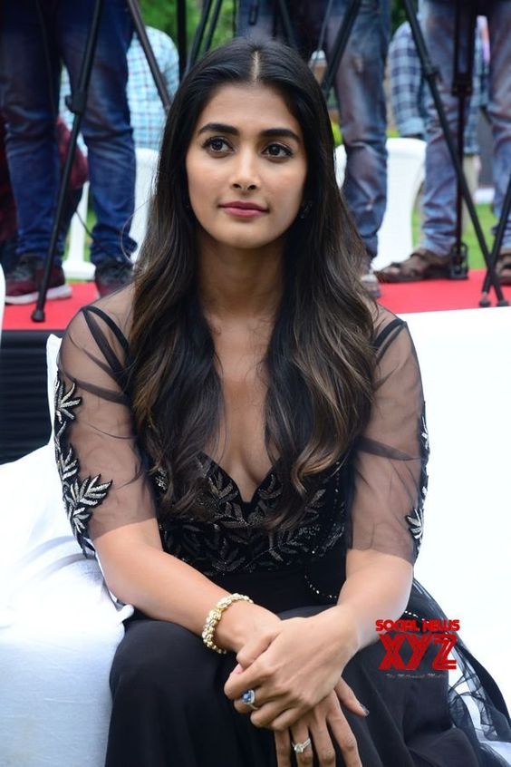 Actress Pooja Hegde Stills From Valmiki Movie Velluvachi Godaramma Song Promo Launch - Social News XYZ