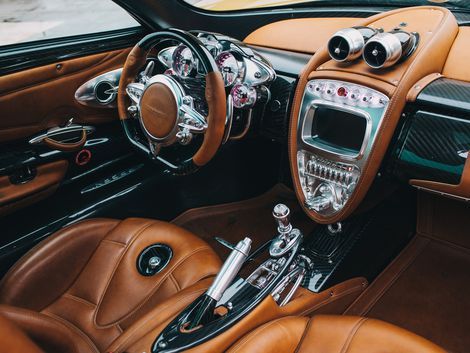 Pagani Huayra: The steampunk hypercar interior that will blow your mind (pictures) - Page 3 - Roadshow