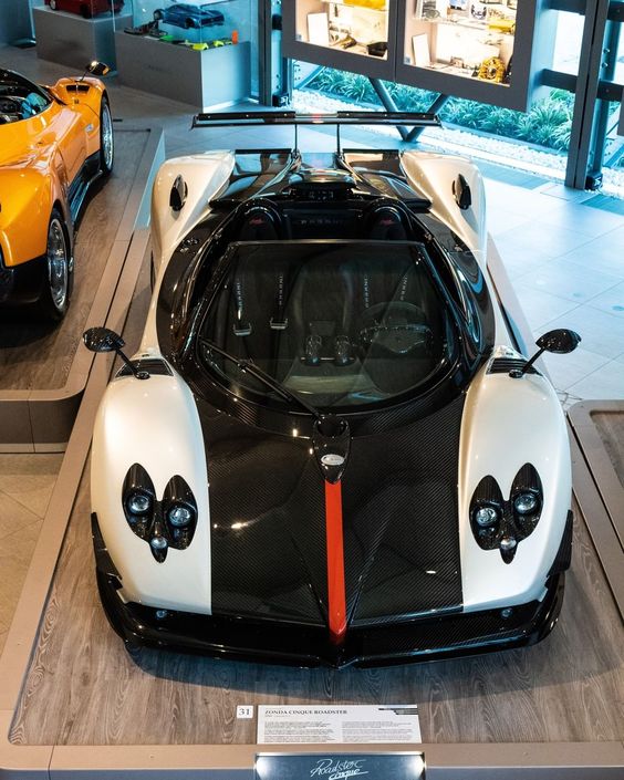 Pagani Zonda Cinque Roadster