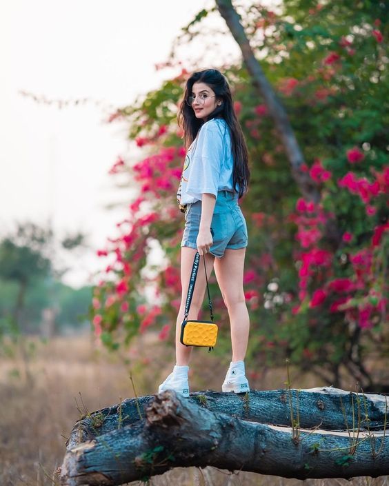 aryanshi-sharma-s**y