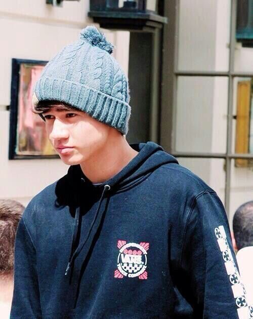 xoxo Calum Hood xoxo | 5 seconds of summer, Calum hood, 5sos