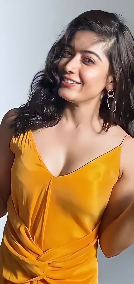 rashmika mandana cute hd wallpaper Free Download