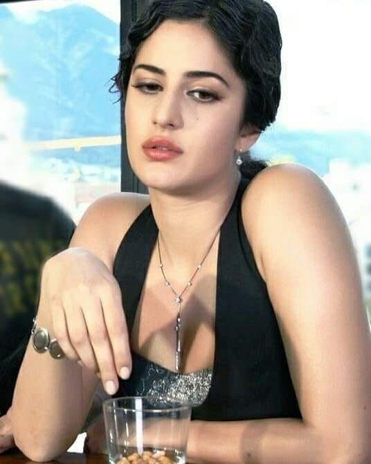 katrina-kaif-yoga