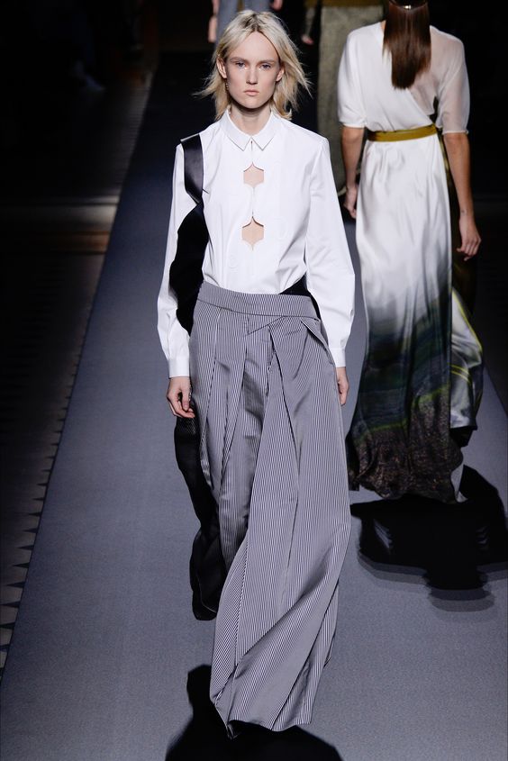 Sfilata Vionnet Parigi - Collezioni Autunno Inverno 2016-17 - Vogue