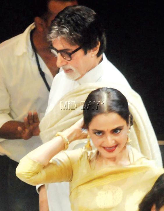 Spotted: Big B and Rekha at Prithvi Theatre