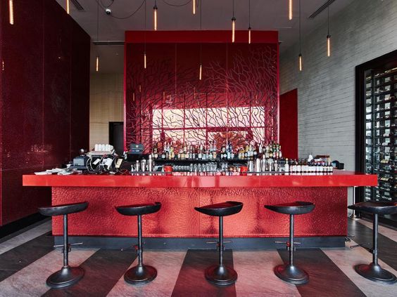 red coral Movenpick พัทยา