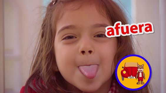 Adentro y afuera - Cantando Aprendo Hablar - YouTube