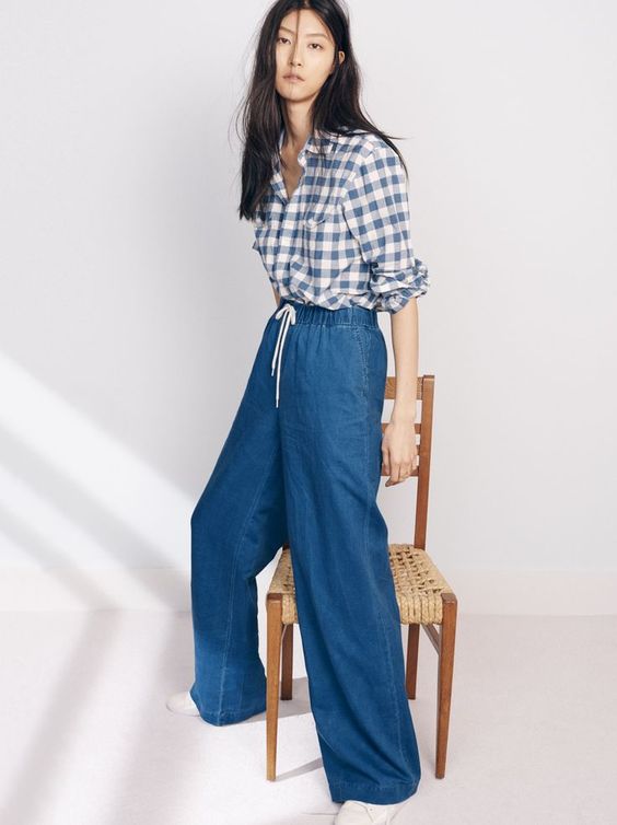 madewell indigo drawstring pants worn with the cargo workshirt + sneakers | Style | Fashion | The Lifestyle Edit