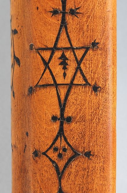 'mastic' in medieval crossbow decoration - what is it? 6a5cdf9e94f4089dc24775f81480f0ba